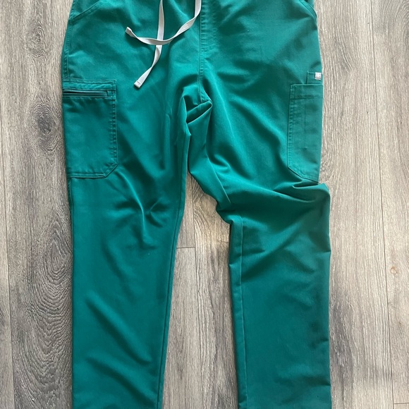 Figs scrub set - Picture 5 of 7